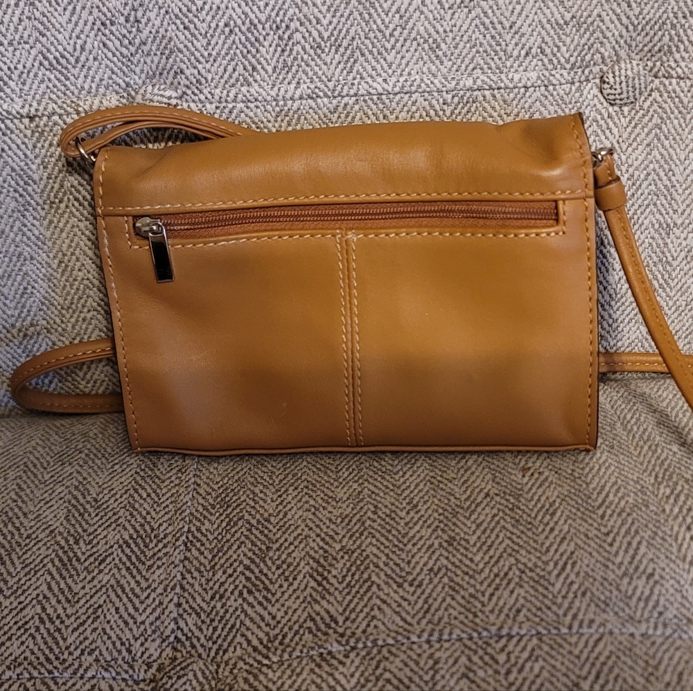 Gianni Conti small crossbody bag. Tan color, leather - Picture 3 of 9